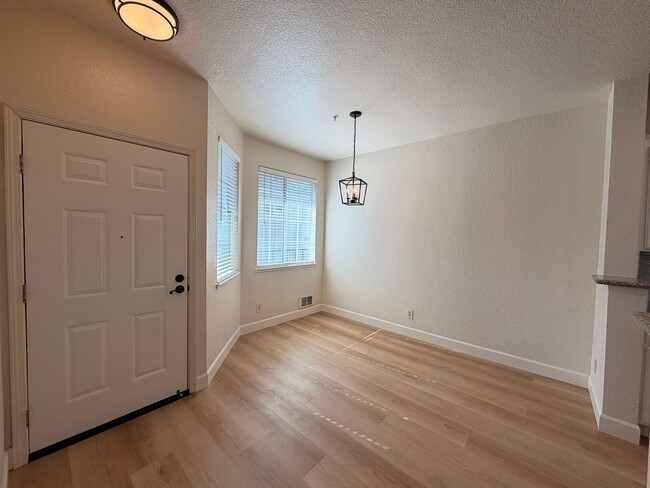 Building Photo - $3,495 | 2 Bedroom 2 Bath Available Now!