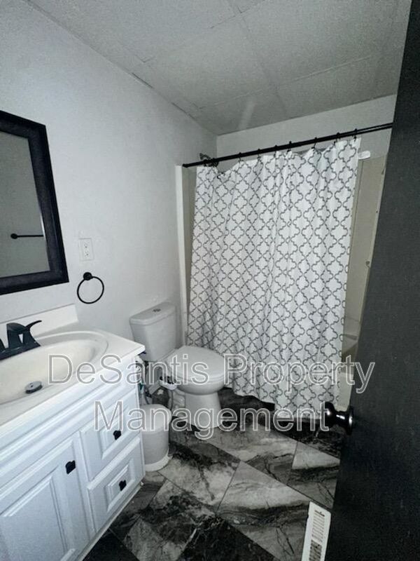 450456456 Augusta St Unit 456 Augusta St, Pittsburgh, PA 15211