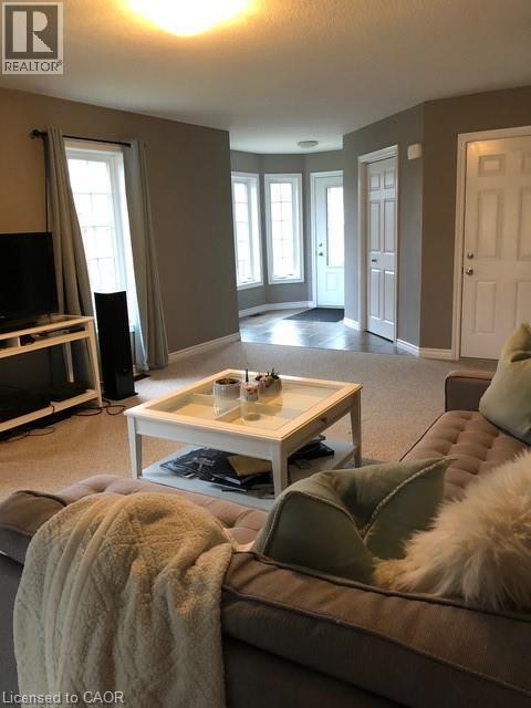 Photo du bâtiment - 13 Fitzgerald Dr