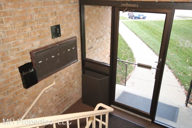 Building Photo - 2 br, 2 bath House - 10602 Partridge Lane