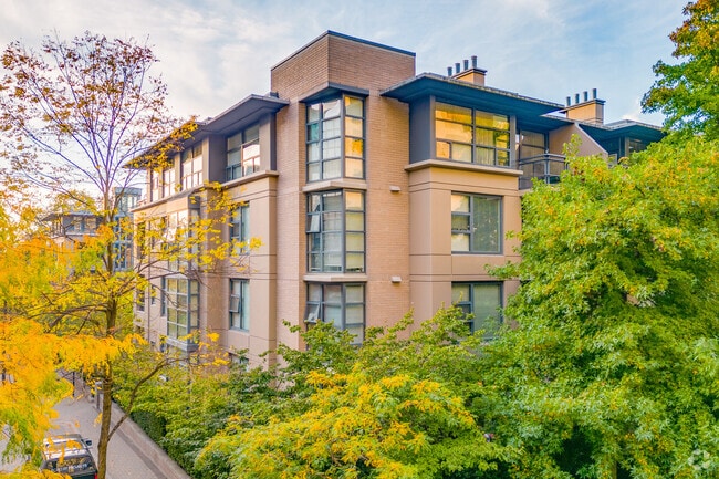 Tropez at Arbutus Walk