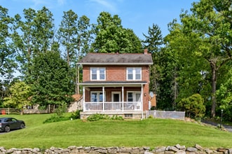 Building Photo - 2506 Willow Park Rd