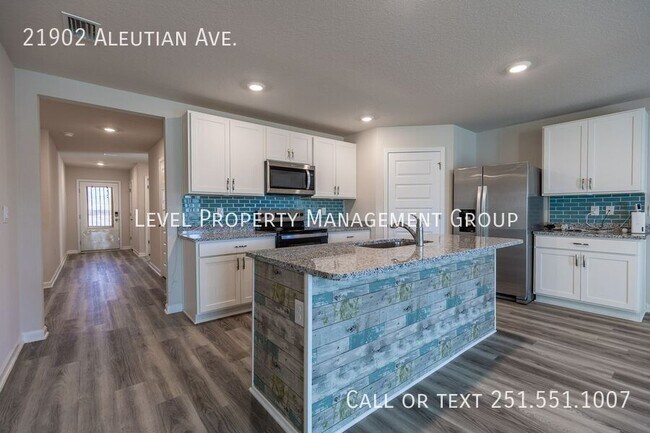 Foto del edificio - 21902 Aleutian Ave