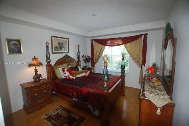 Building Photo - 1310 Tuscany Way