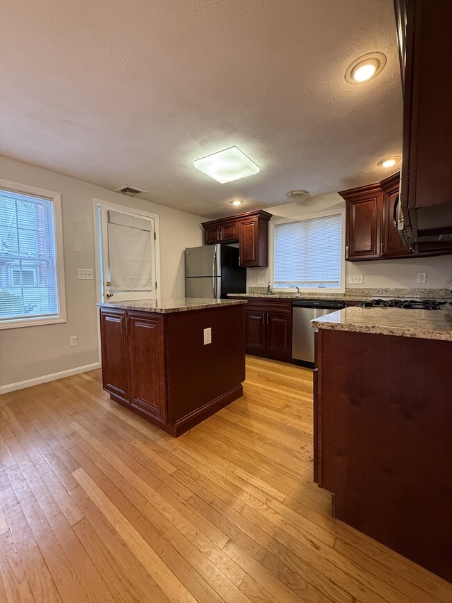 Photo - 5 Kensington Park House