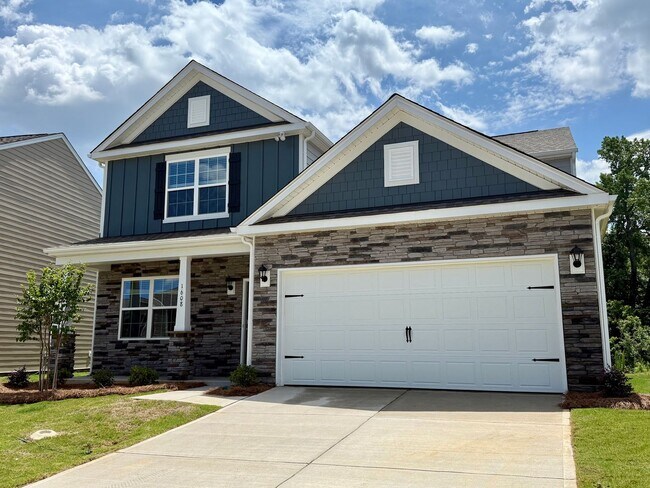 Foto del edificio - Beautiful, New Construction, 4BR/3.5BA Home in Secrest Commons