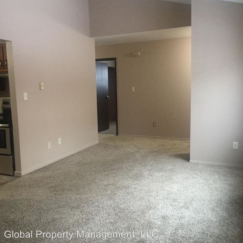 2805 40th St, Kenosha, WI 53140 Room for Rent in Kenosha, WI