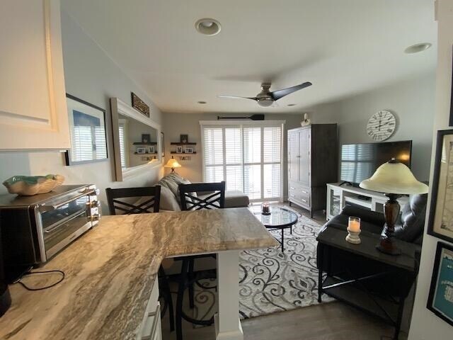 Foto del edificio - 541 Ocean Blvd