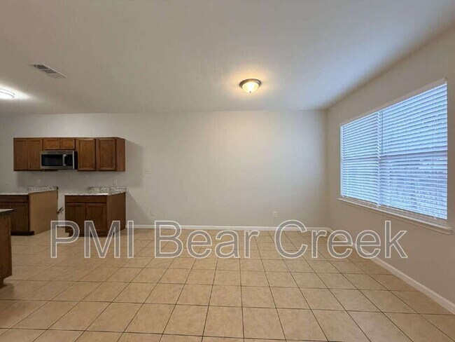 Building Photo - 6407 Waldron Dr