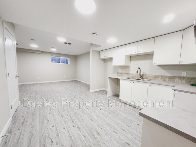 Photo du bâtiment - 1693 Cavanagh blvd SW
