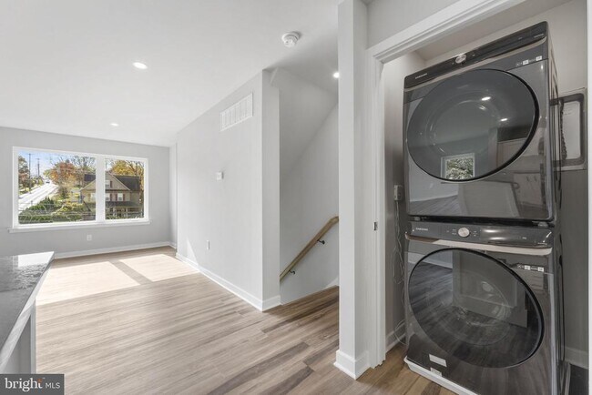 Foto del edificio - 153 Old Lincoln Hwy