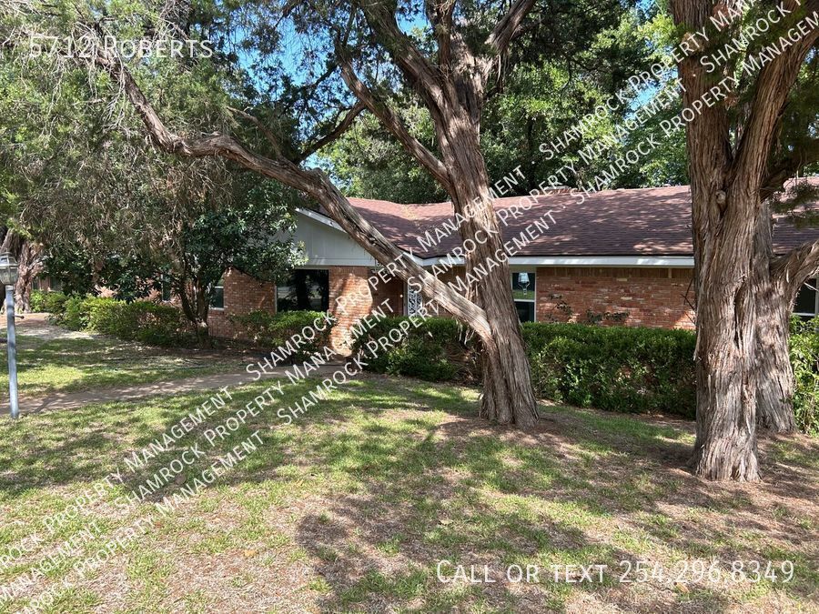 3bd/2ba Home in Mountainview! House Rental in Waco, TX