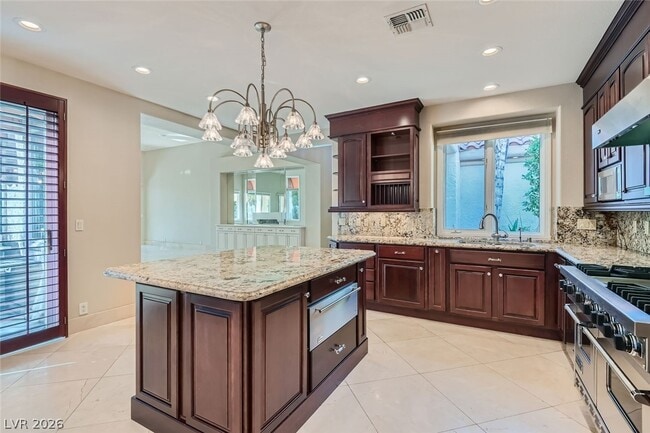 Foto del edificio - 8349 Turtle Creek Cir