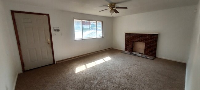 Building Photo - 3224 Faronia St