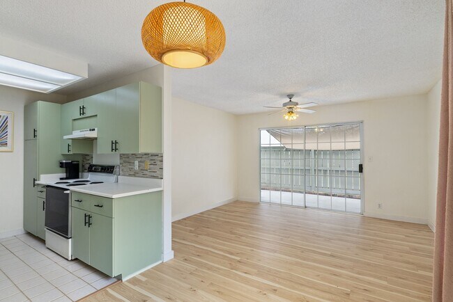 Foto del edificio - 94-1455 Welina Loop #2B