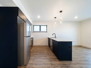 Interior Photo - Parkline
