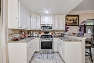 Building Photo - 922 Gilpin St