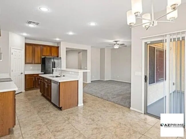 Foto del edificio - Nice Homes