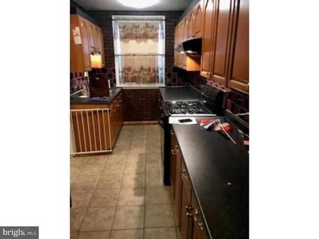 Foto del edificio - 5149 Arbor St