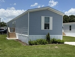 Building Photo - 90 Tower Manor Cir E