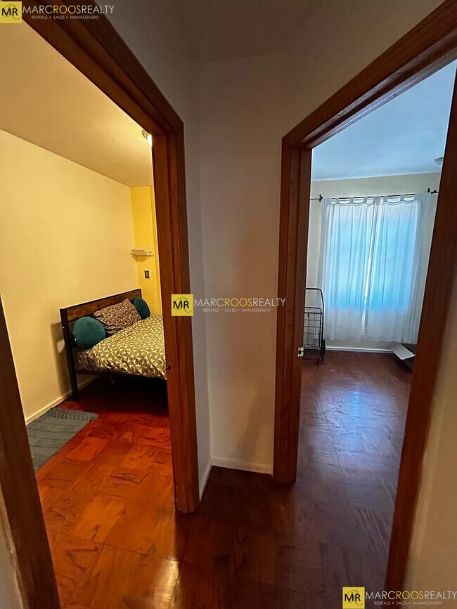 Foto del edificio - 27 Bowdoin St