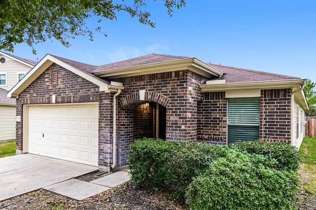 Foto del edificio - 16030 Arapaho Bend Ln