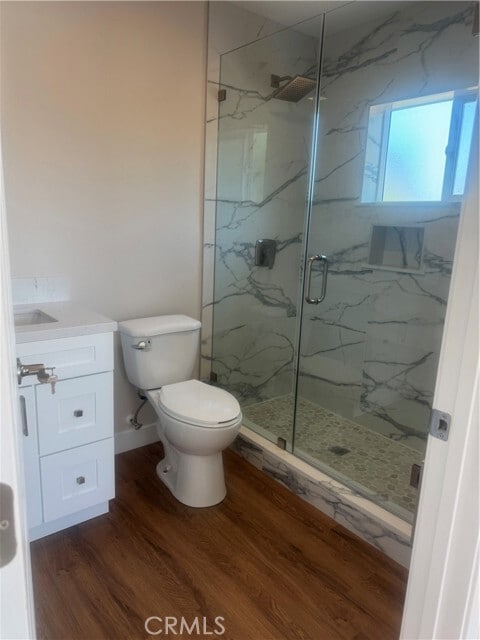 Building Photo - 7661 El Rovia Cir