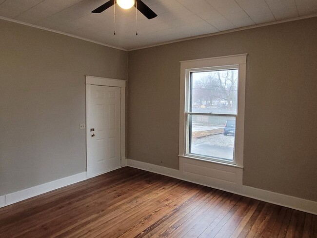 Building Photo - 2 Bedroom House Downtown on Private Street in the District