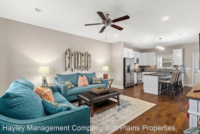 Foto del edificio - 2 br, 2.5 bath House - 418 North Donahue Dr