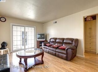 Building Photo - 2 br, 1 bath House - 4354 Planet Circle