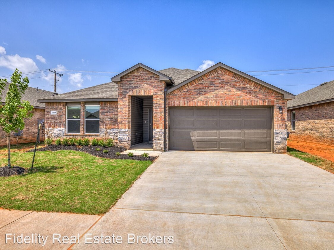 4 br, 2 bath House 4117 Palmetto Bluff Dr House for Rent in Mustang