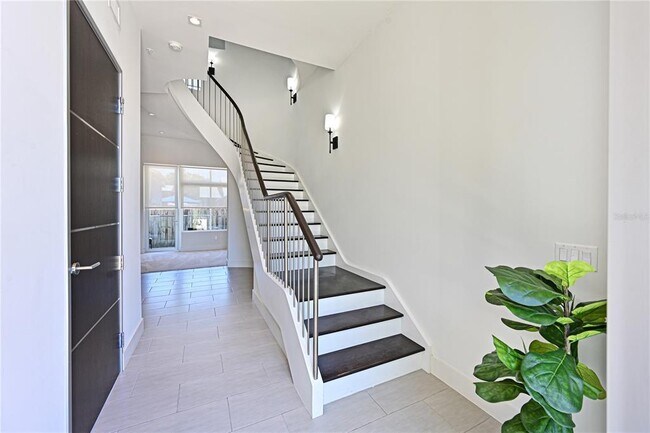 Foto del edificio - 221 Cosmopolitan Ct