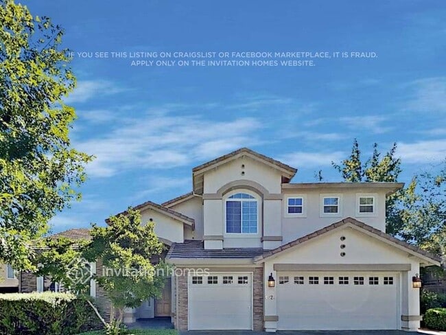 Building Photo - 4325 Lafayette Dr
