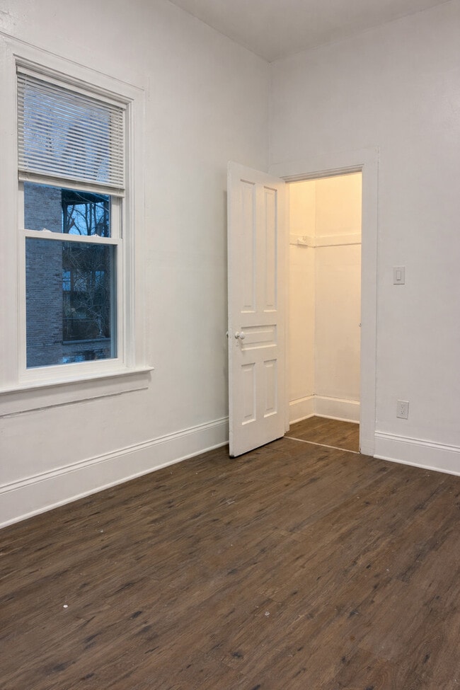 Building Photo - 5543 S Shields Ave