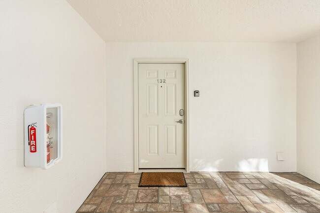 Building Photo - Bay View Tower #132-Sanibel Harbour Resort