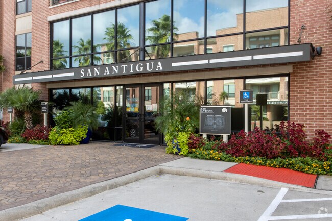Foto del edificio - San Antigua Apts