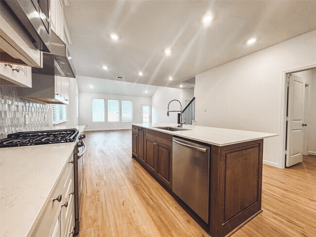 Foto del edificio - 30306 Tall Fescue Dr