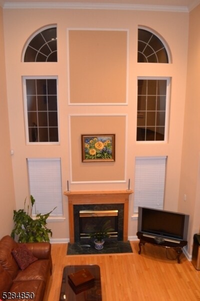 Building Photo - 22 Mayflower Dr