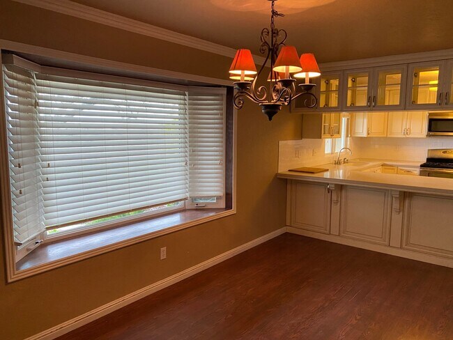 Foto del edificio - Country living and space!