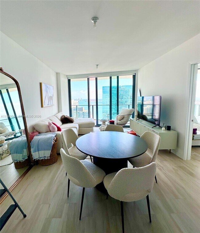 Building Photo - 1300 S Miami Ave