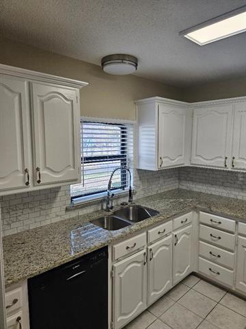 Building Photo - 500 Mustang Ct