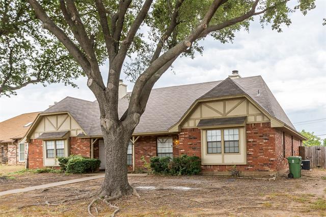 Foto del edificio - 7829 Cardinal Ct