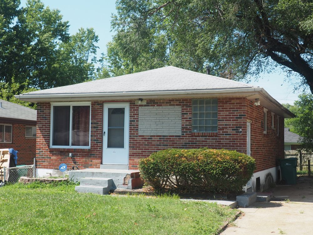Foto principal - 1215 Lakeview Ave