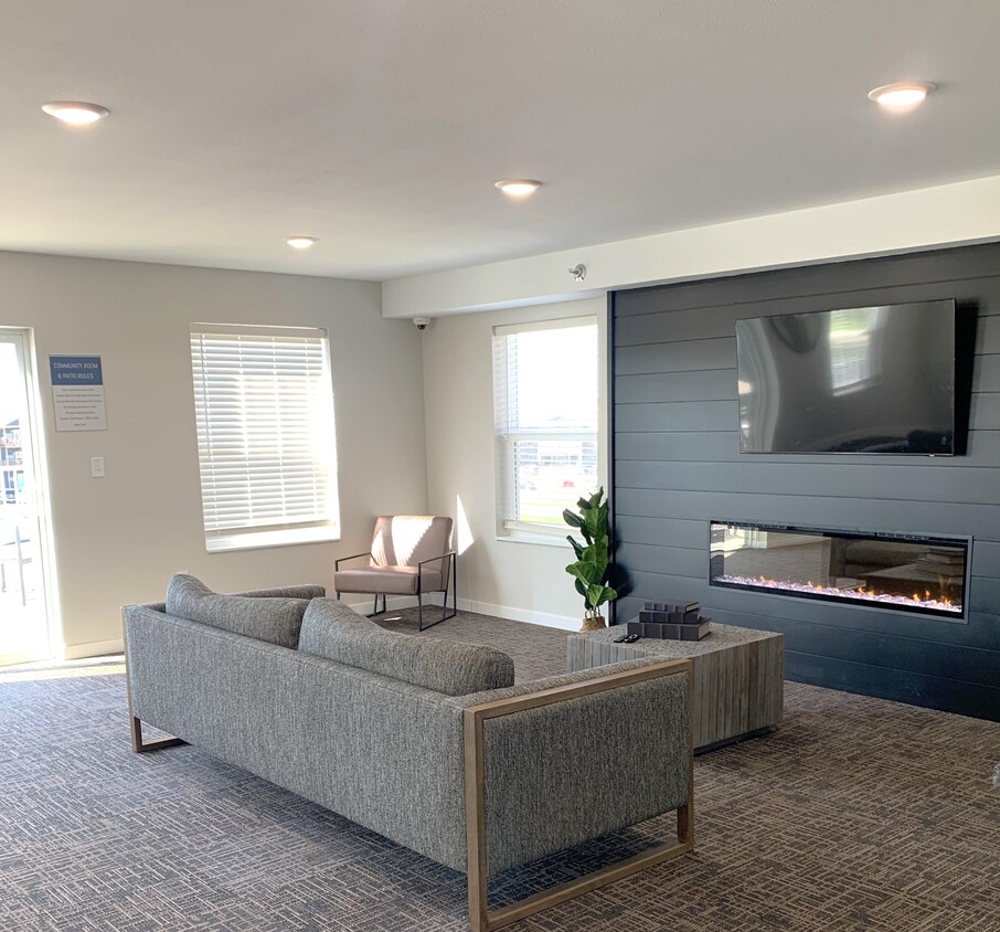 Community Room - Edgeview Apartments