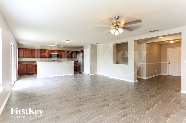 Building Photo - 12625 Wooded Bluff Ct