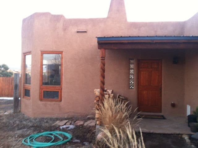 Building Photo - Great View in Lower Las Colonias