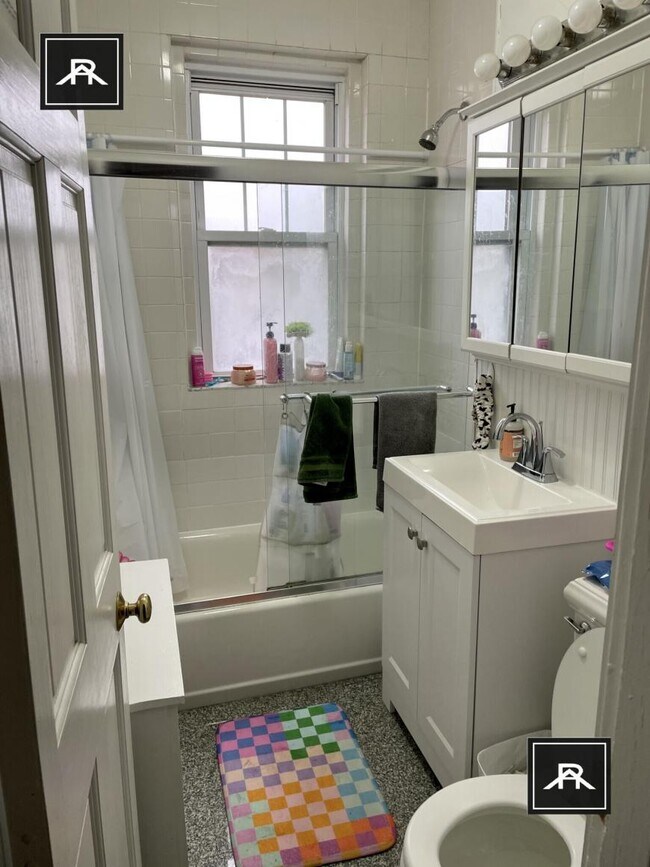 Foto del edificio - 2 bedroom in Brighton MA 02135