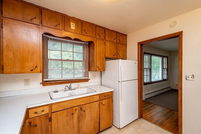 Foto del edificio - Random Residential Properties LLC-404 E Foster