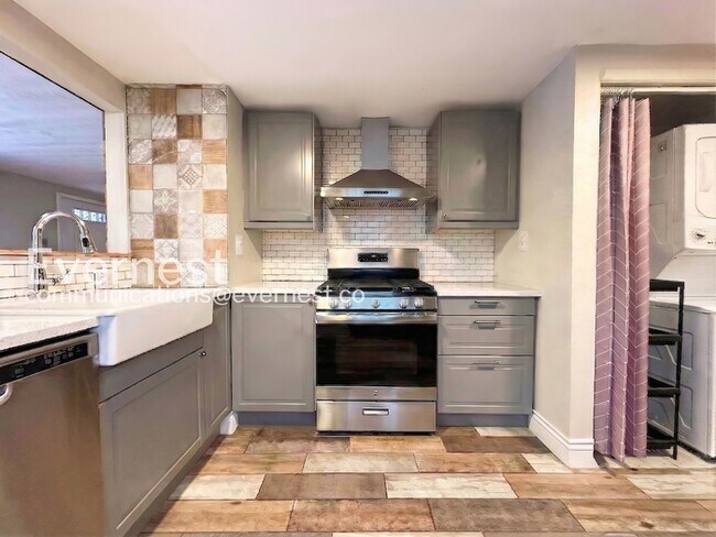 Foto del edificio - 1985 Ingalls St