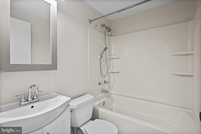 Building Photo - 9411 Merryrest Rd